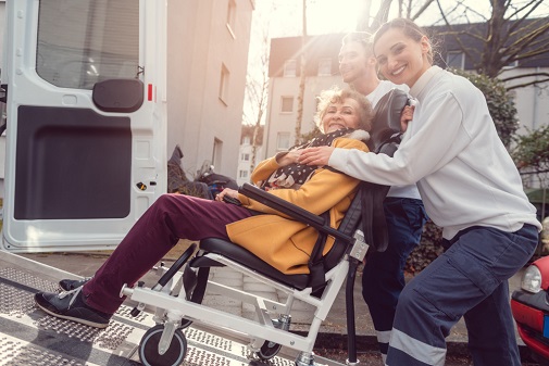 how-to-get-your-loved-one-to-adult-daycare-safely